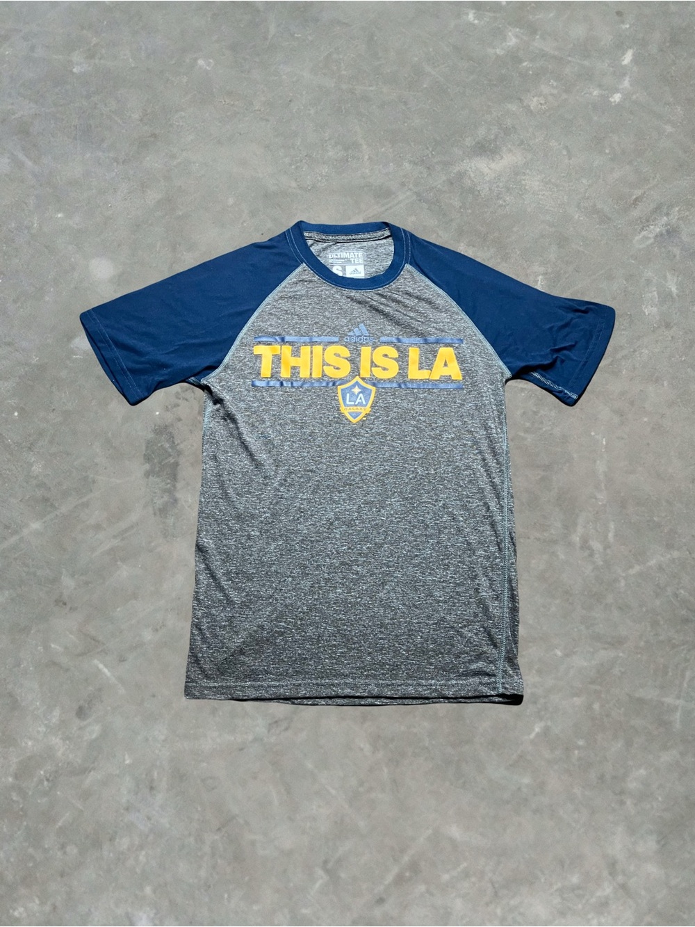 ☀️ Adidas LA Galaxy MLS Soccer Graphic Tee Mens Size Small Gray/Blue